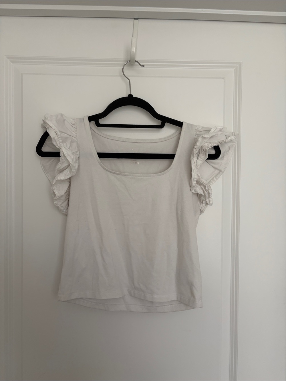 Target White Ruffle Sleeve Scoop Neck Tank